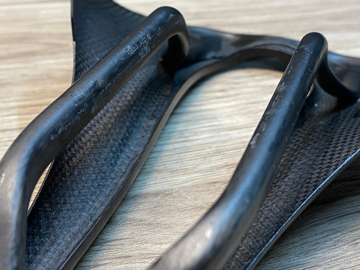 JC977 セライタリア selle ITALIA C-59 カーボンサドル カーボンレール 130mm ※座面後端にクラックあり