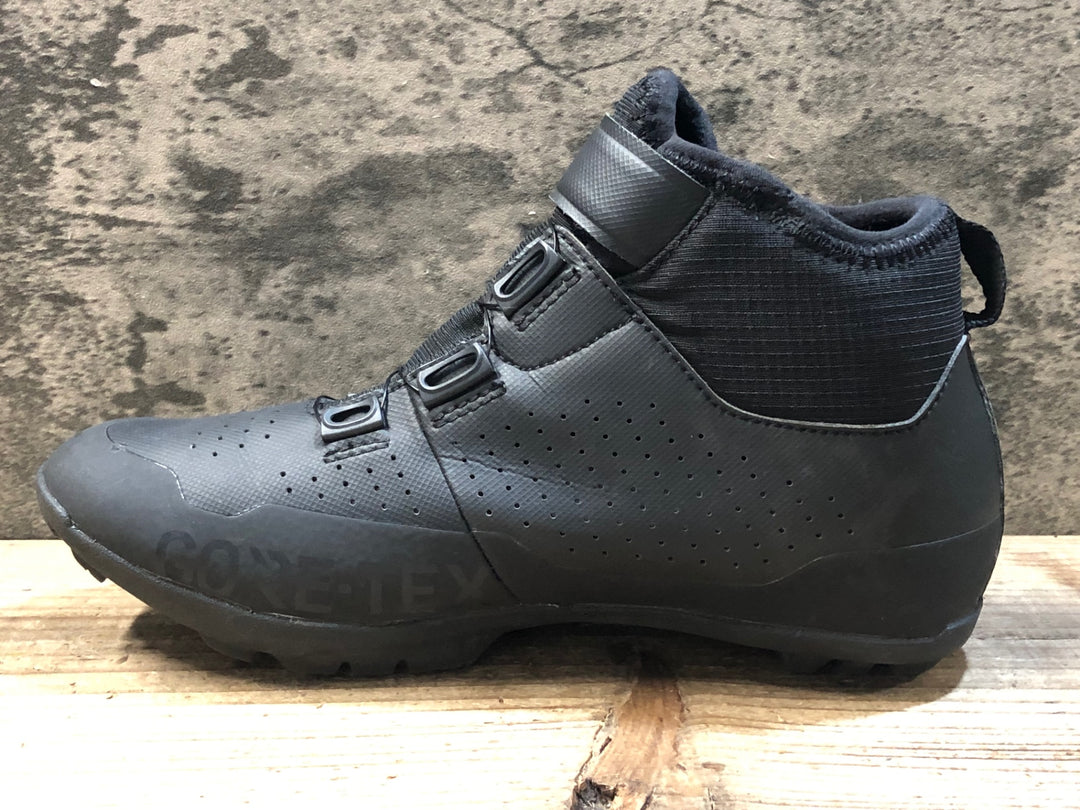 JY809 フィジーク fizik TERRA ARTICA GTX ビンディングシューズ 2穴 BOA 黒 EU40 GORE-TEX