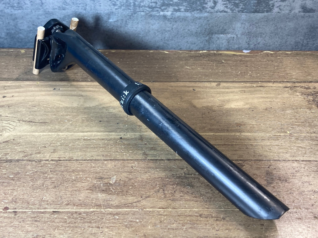 JV812 フィジーク fizik シラノ CYRANO 00 カーボン シートポスト Φ27