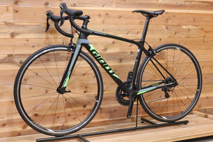 ジャイアント GIANT TCR ADVANCED 2 2018モデル Sサイズ シマノ 105 5800 11S カーボン ロードバイク 【広島店】