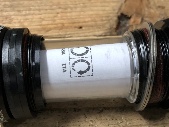 KF103 TOKEN TK878TBT セラミックベアリング BB ボトムブラケット ISO 68mm BSA