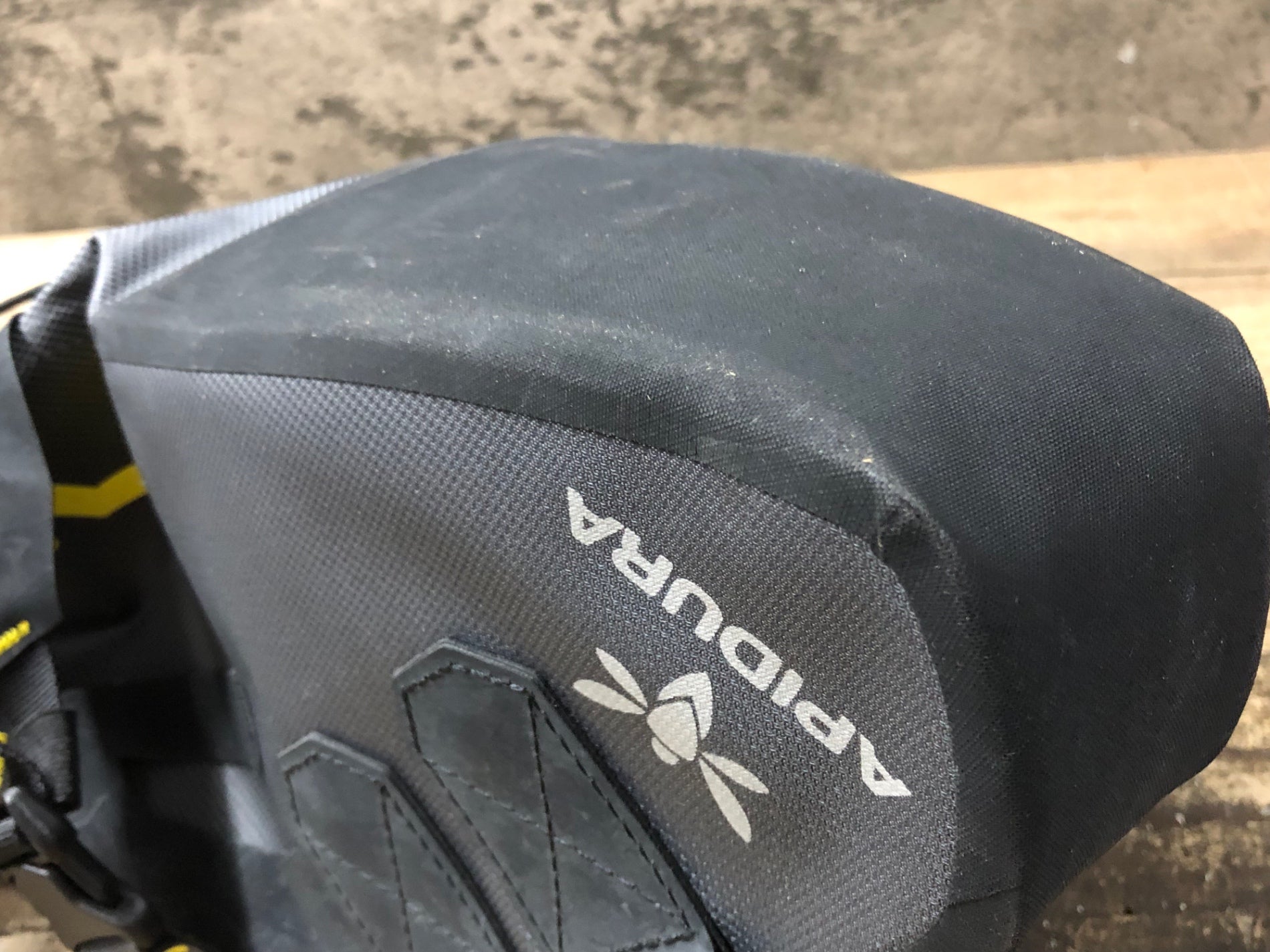 JZ626 アピデュラ APIDURA EXPEDITION SADDLE PACK サドルバッグ