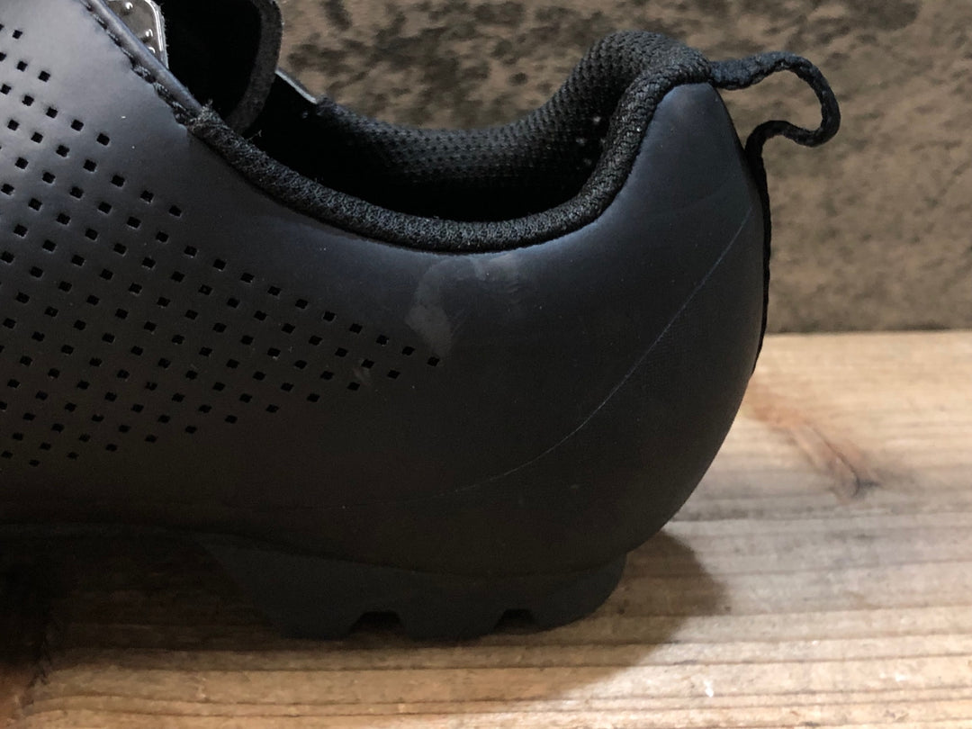 JY777 フィジーク fizik TERRA X5 Shoes ビンディングシューズ 黒 EU40.5 2穴
