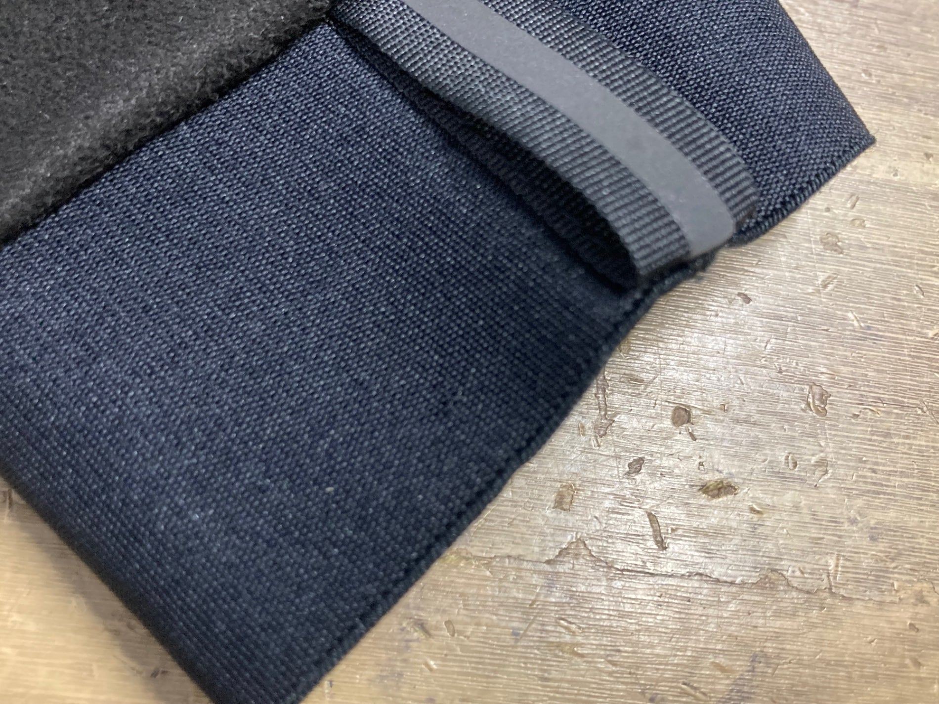 KH964 ラファ Rapha PRO TEAM WINTER GLOVES 長指 グローブ 黒 M 裏