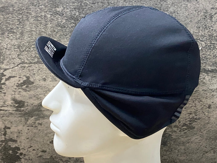 KI008 ラファ Rapha PRO TEAM WINTER HAT サイクルキャップ 黒 フリーサイズ 裏起毛