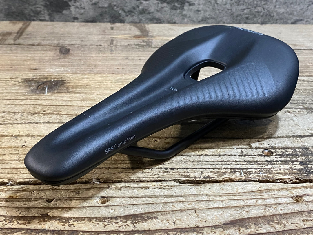 KC295 エルゴン ERGON SRS Comp Men サドル 黒 TiNox XPレール S/M