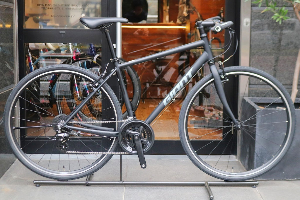 値下げ　ジャイアント　エスケープＲ3 ホイール変更　発送不可 引き取り限定 ジャイアント GIANT エスケープ ESCAPE R3 2025モデル Sサイズ シマノ