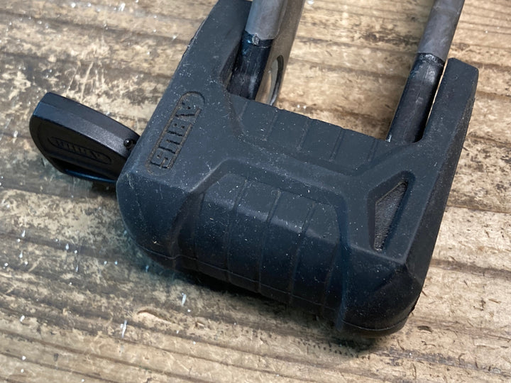 IN503 アブス ABUS Bordo Granit X-Plus 6500 ブレードロック 鍵 黒 ※予備キー欠品