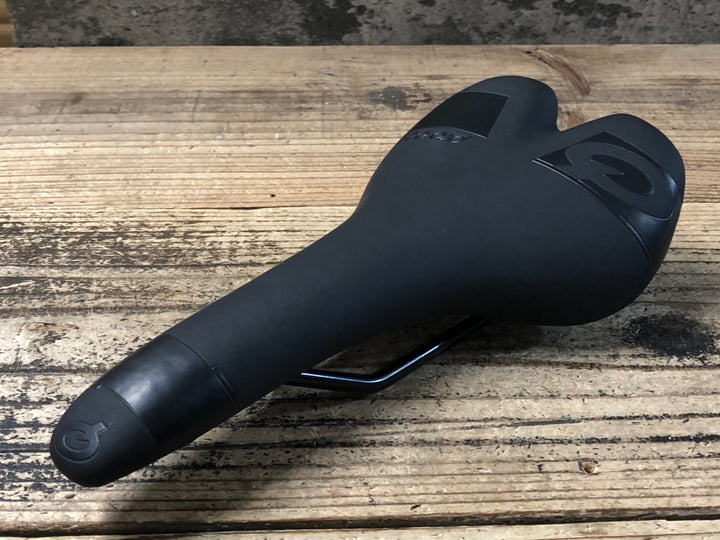 KD400 プロロコ゚ prologo NAGO RS サドル 黒 Pro STNレール