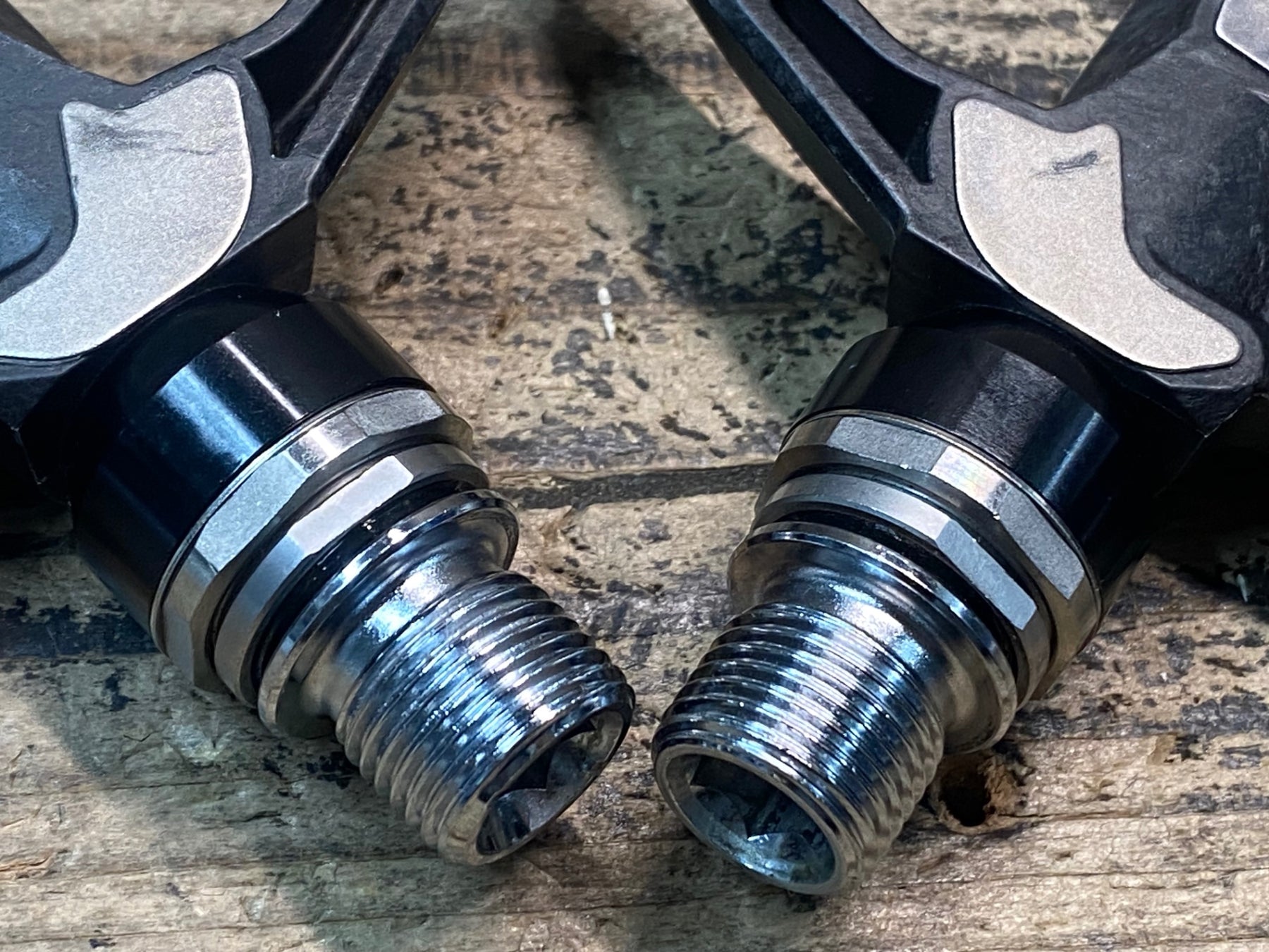 JN400 シマノ セール SHIMANO デュラエース DURA-ACE PD-R9100