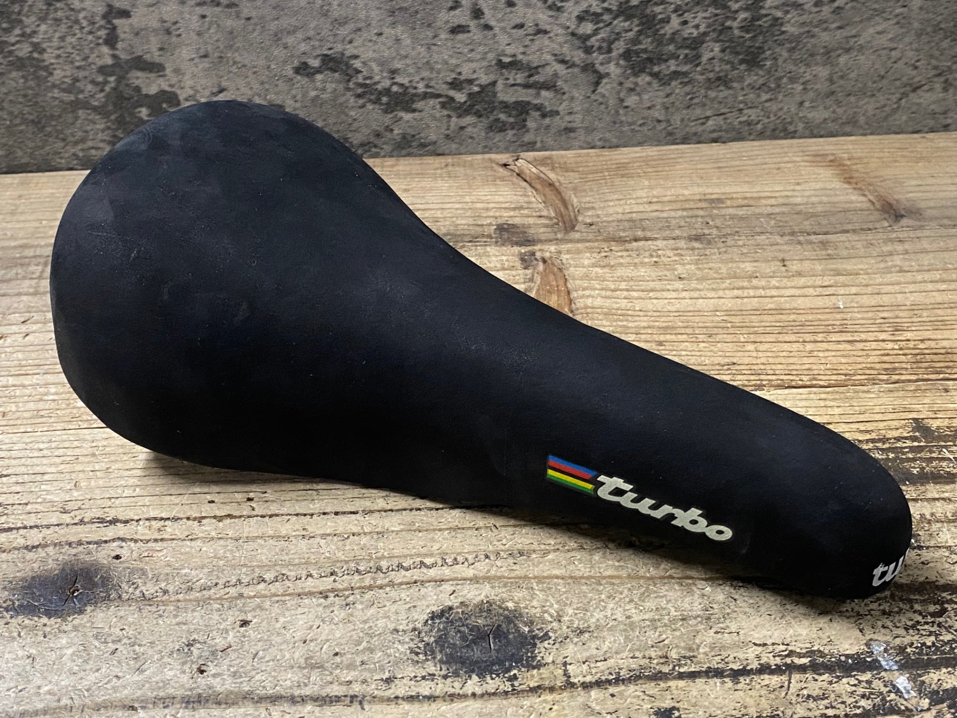 KJ062 セライタリア SELLE ITALIA turbo St ヌバック サドル 黒 – BICI