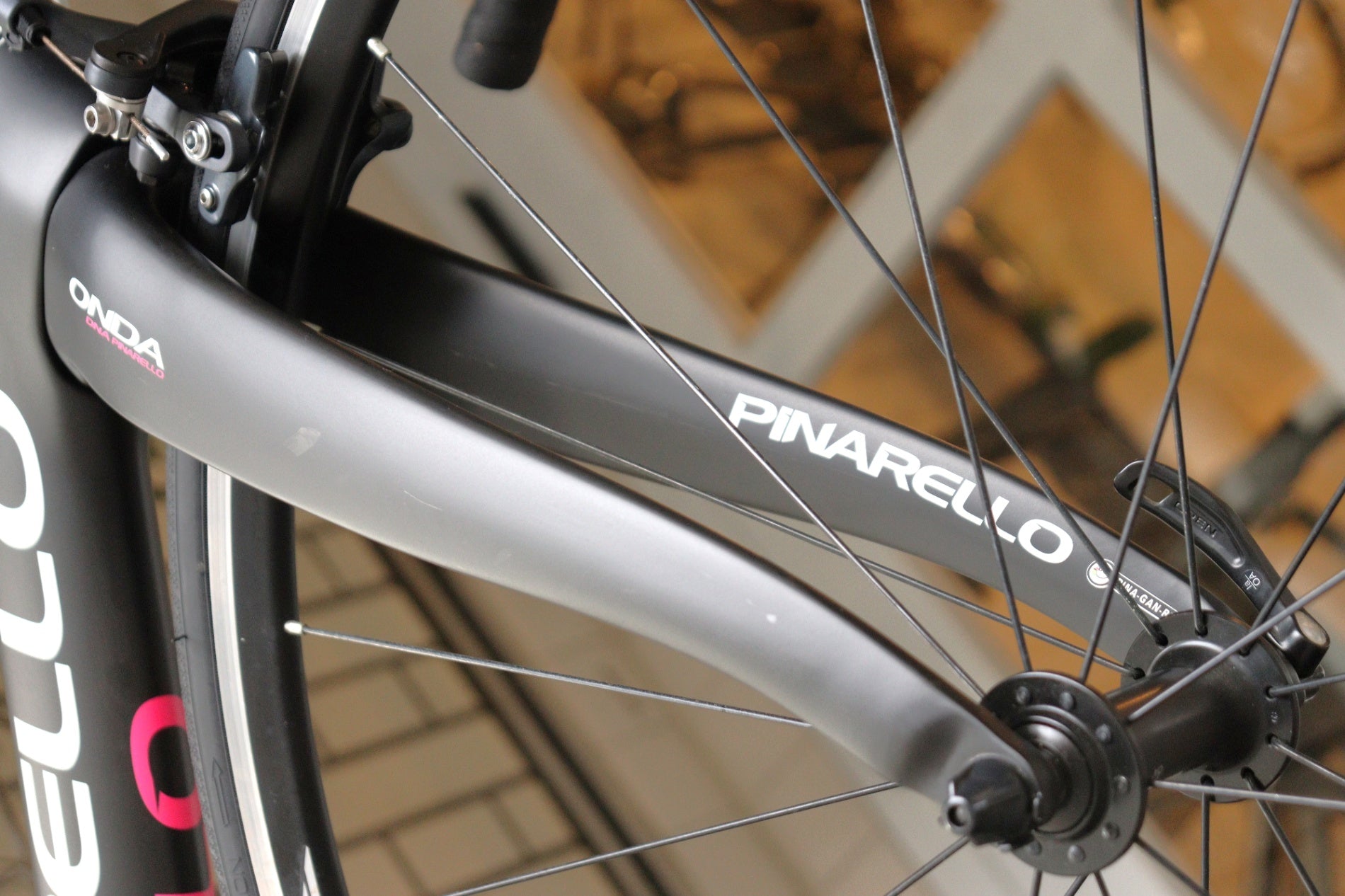 ピナレロ PINARELLO ガン GAN 2018モデル 440サイズ シマノ 105 5800