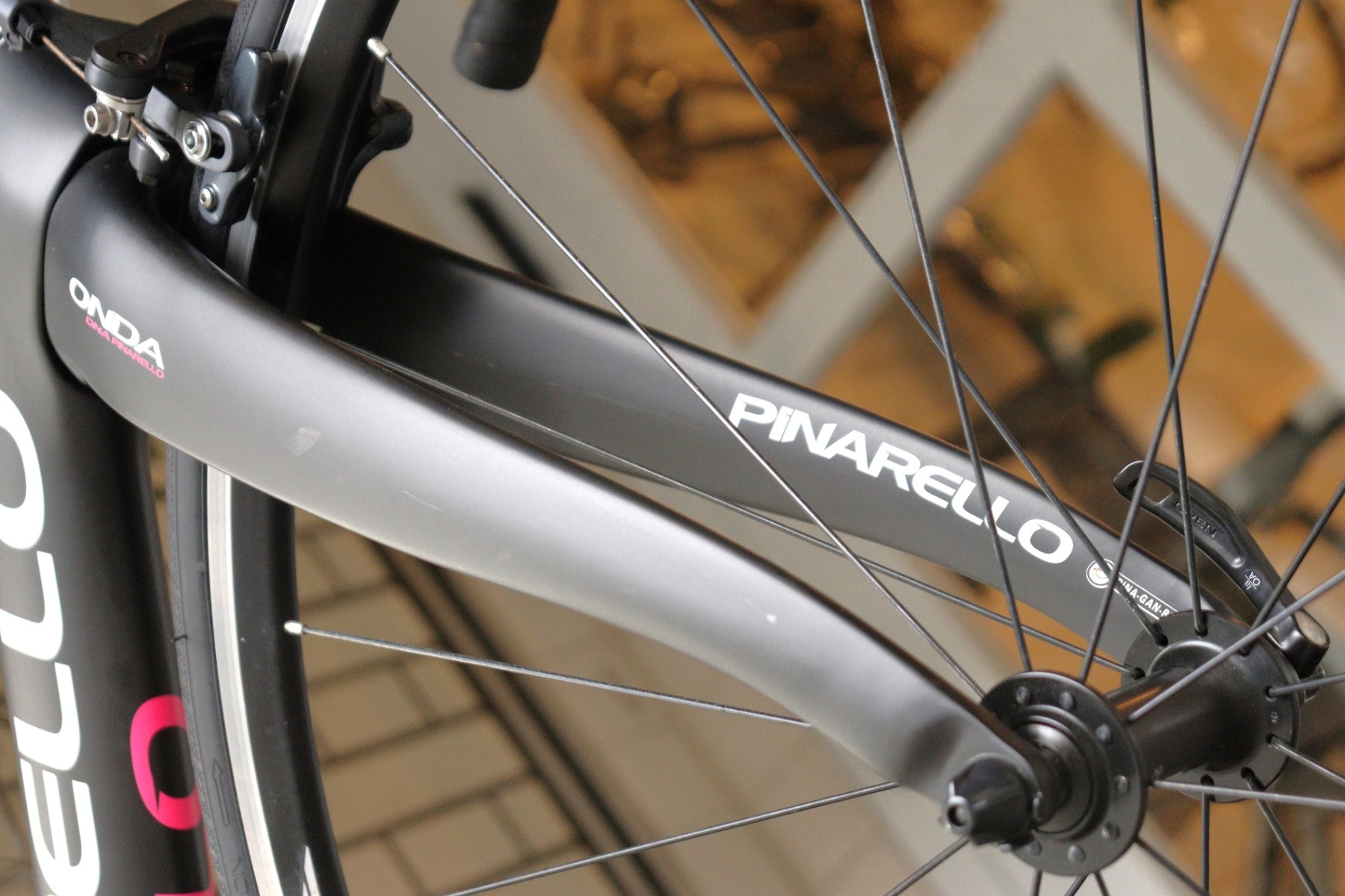 ピナレロ PINARELLO ガン GAN 2018モデル 440サイズ シマノ 105 5800