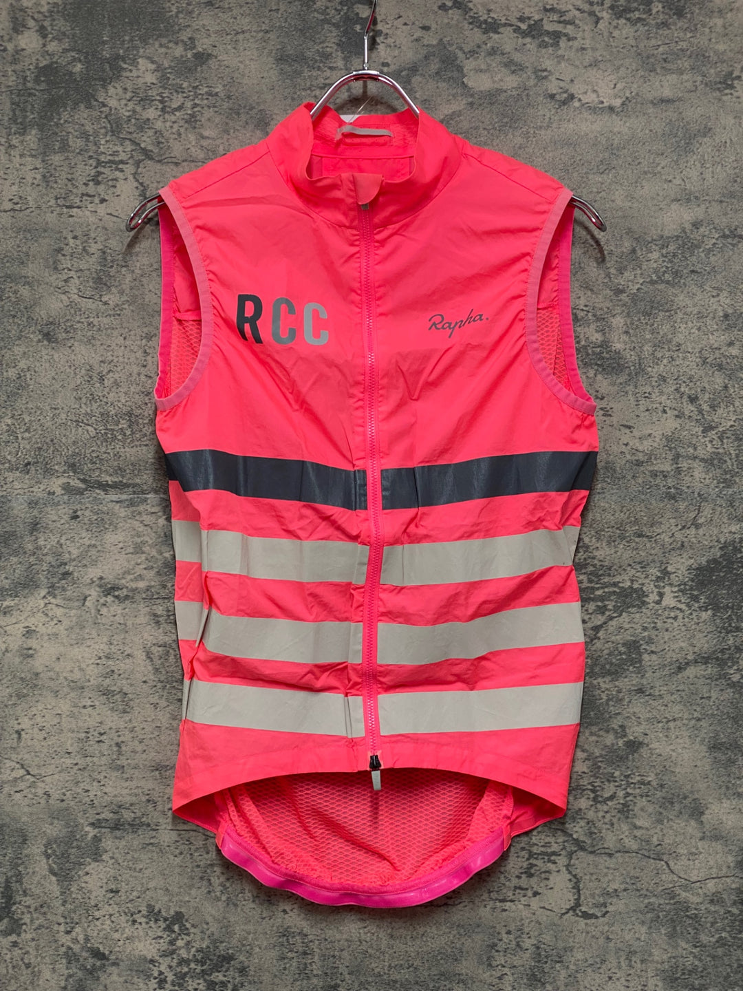 JZ976 ラファ Rapha RCC PRO TEAM LIGHTWEIGHT WIND GILET ジレ サイクルベスト ピンク サイズ不明