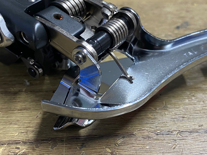 KE760 シマノ SHIMANO アルテグラ ULTEGRA FD-R8050 直付 フロントディレイラー Di2