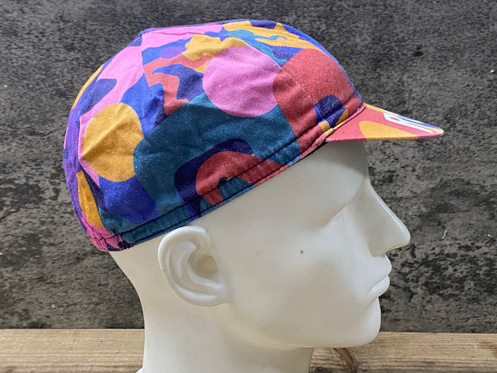 KH622 ラファ Rapha GEOFF MCFETRIDGE X RCC CAP サイクルキャップ ピンク 紺 総柄 ONE SIZE