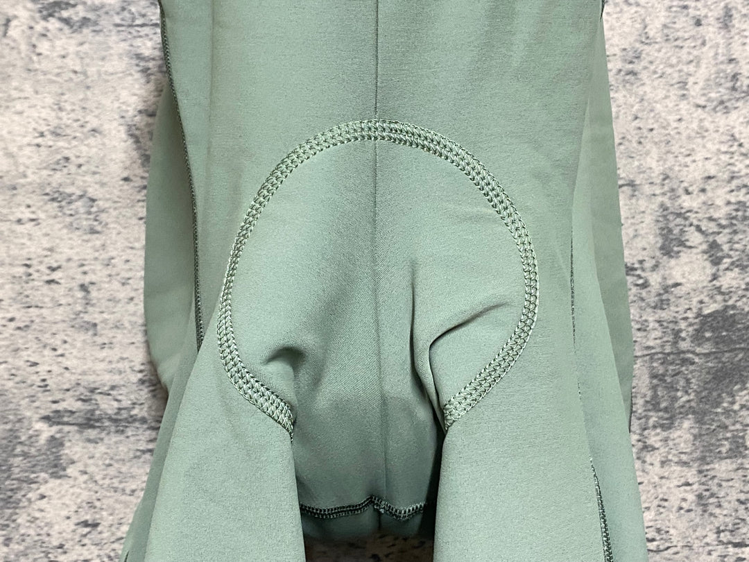 KM717 パスノーマルスタジオ PAS NORMAL STUDIOS ESSENTIAL THERMAL LONG BIBS ビブタイツ 緑 S 裏起毛