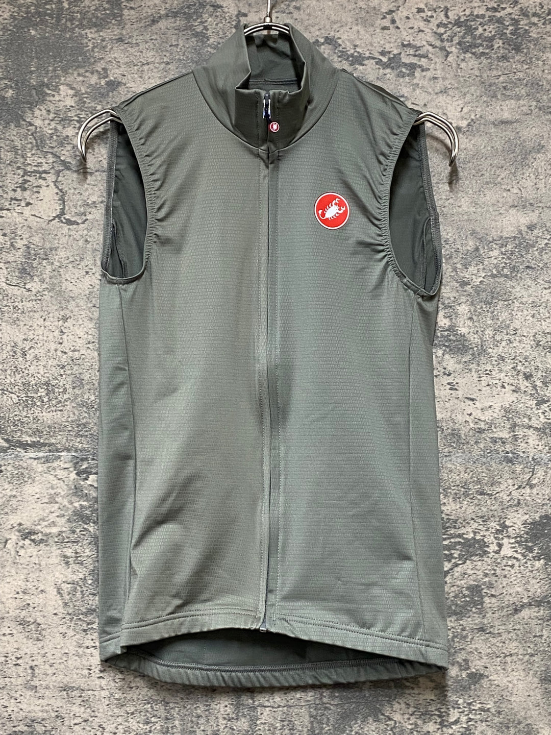 KG813 カステリ CASTELLI ロッソコルサ ROSSO CORSA ジレ サイクルベスト グレー S