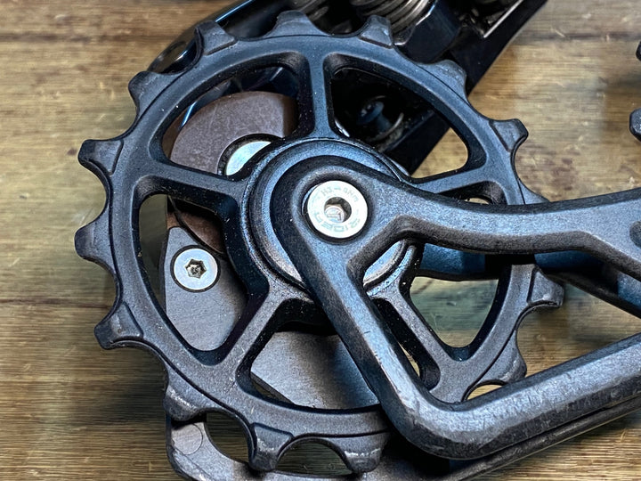 JP673 シマノ SHIMANO デュラエース DURA-ACE Di2 RD-R9150 リアディレイラー RIEDAビッグプーリー