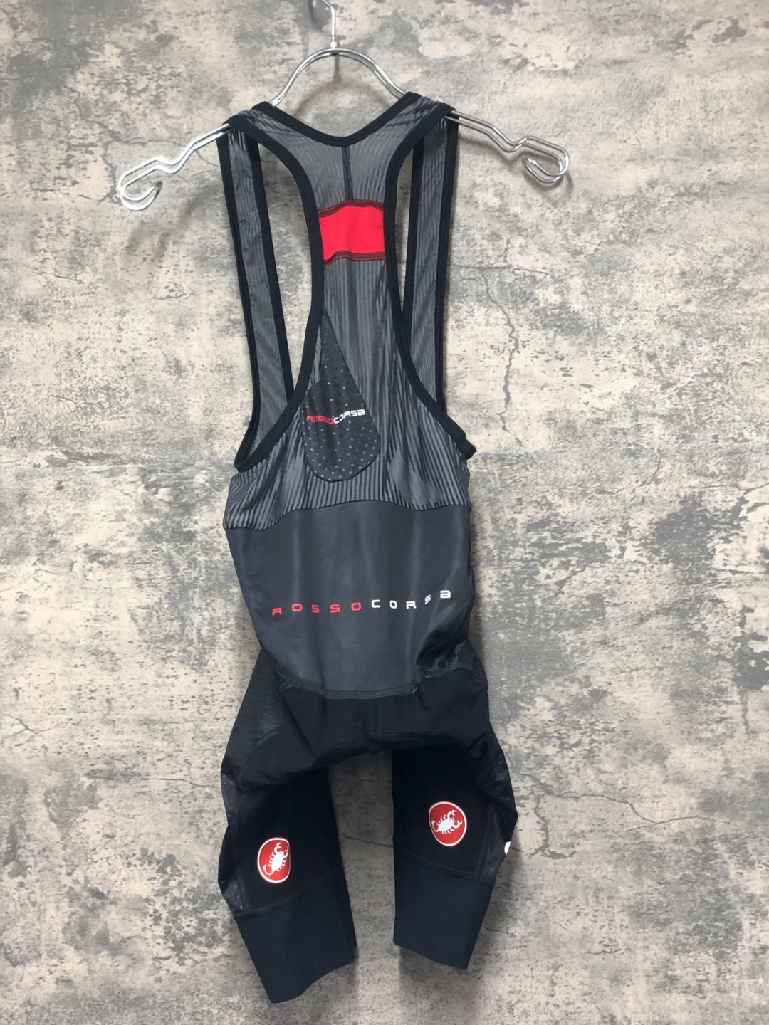 JT284 カステリ CASTELLI ロッソコルサ ROSSO CORSA ビブショーツ 黒 M