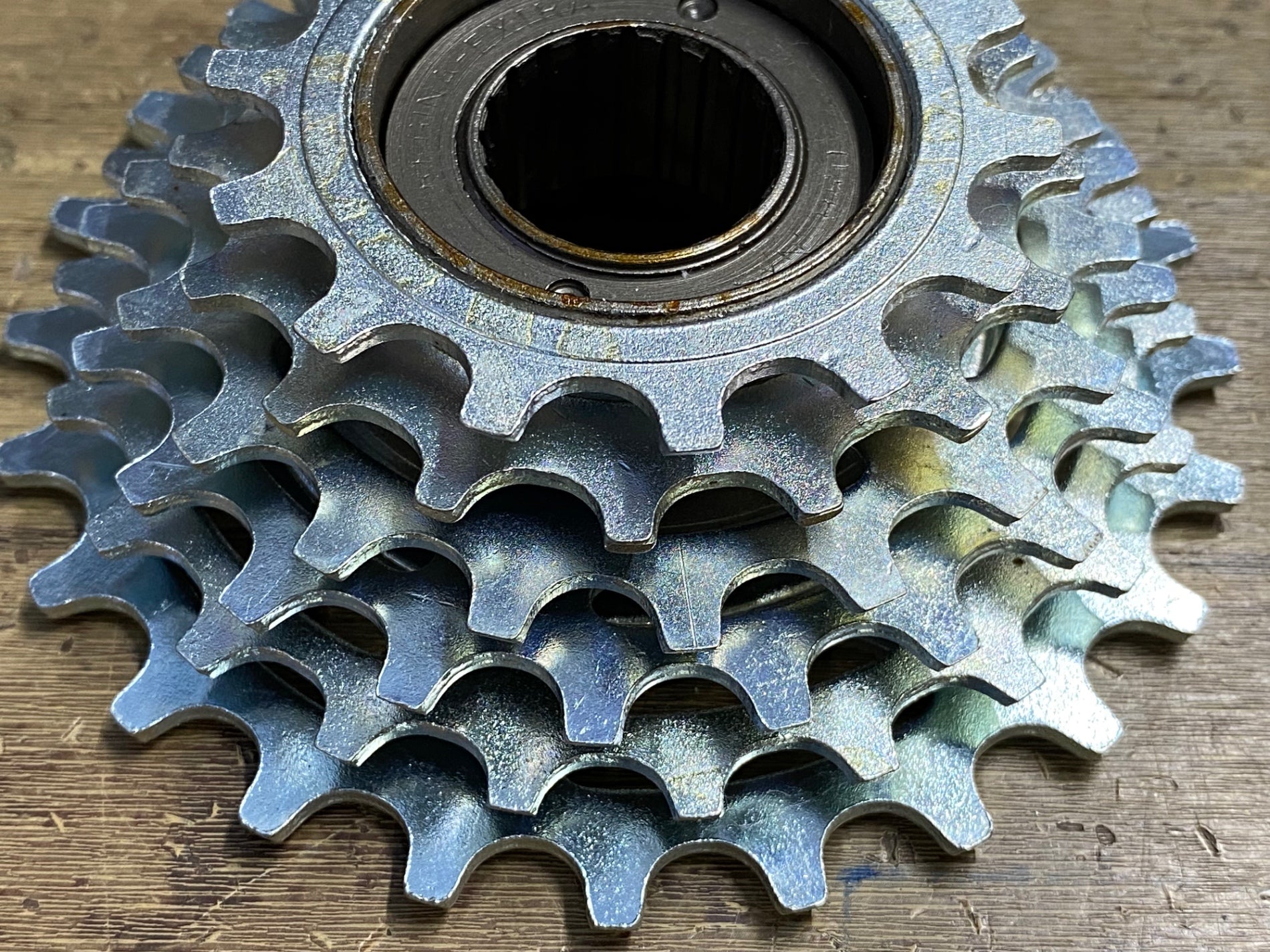 KC923 レジナ REGINA EXTRA ボスフリー スプロケット 6S 14-24T – BICI
