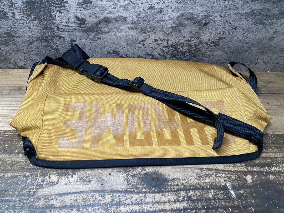 JI681 クローム CHROME シンプル SIMPLE MESSENGER メッセンジャーバッグ 山吹色