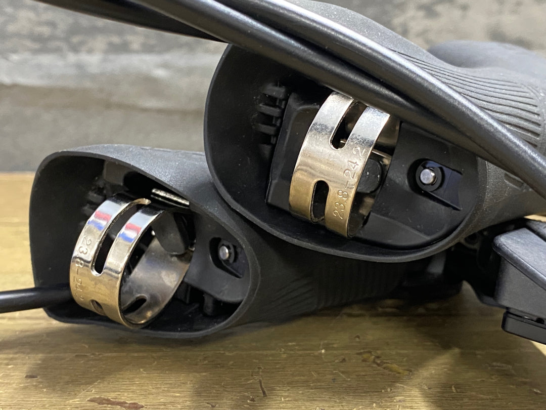 KP650 シマノ SHIMANO GRX ST-RX825 STIレバー セット 油圧 Di2 12s 動作確認済
