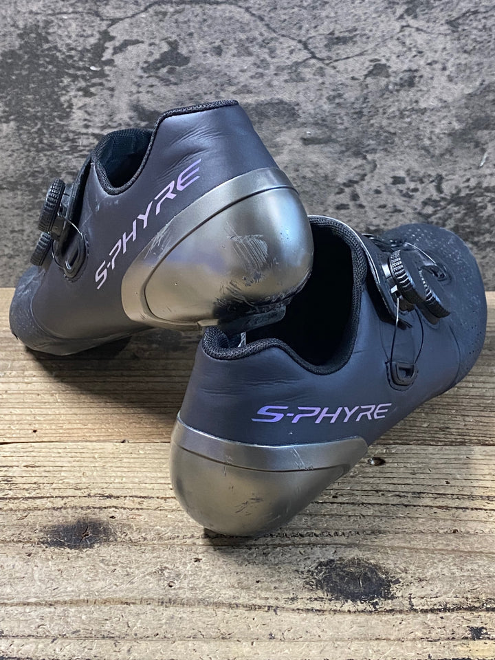 KF322 シマノ SHIMANO RC9 SHRC902 ビンディングシューズ 3穴 BOA Li2 黒 EU46 ※ガリ傷