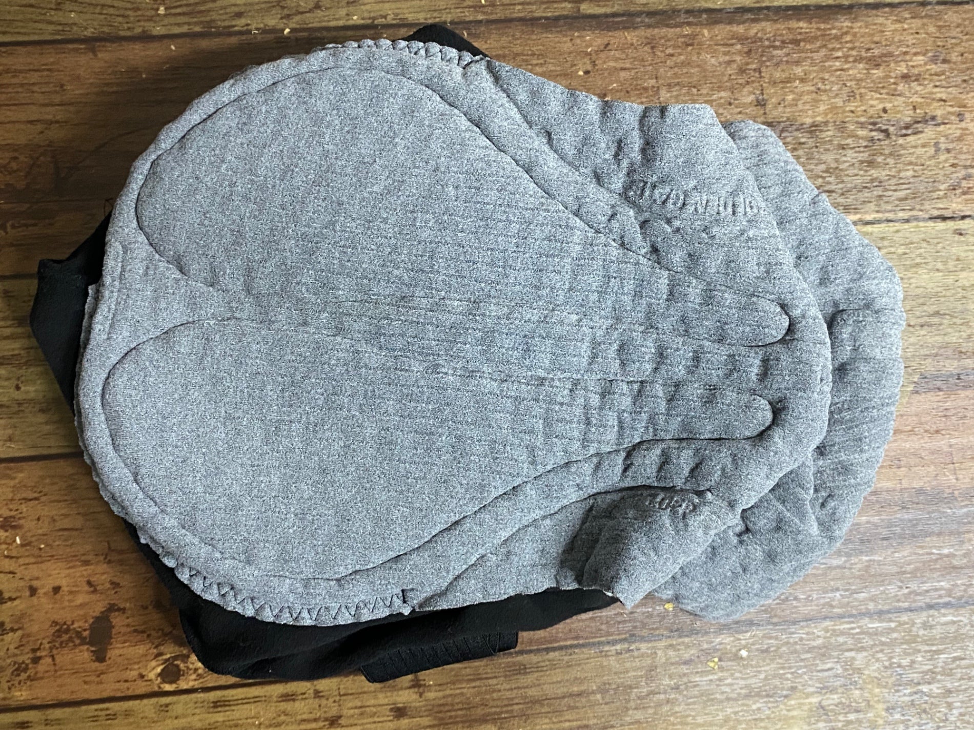 Assos 起毛ビブショーツ　Mサイズ Assos 起毛ビブショーツMサイズ