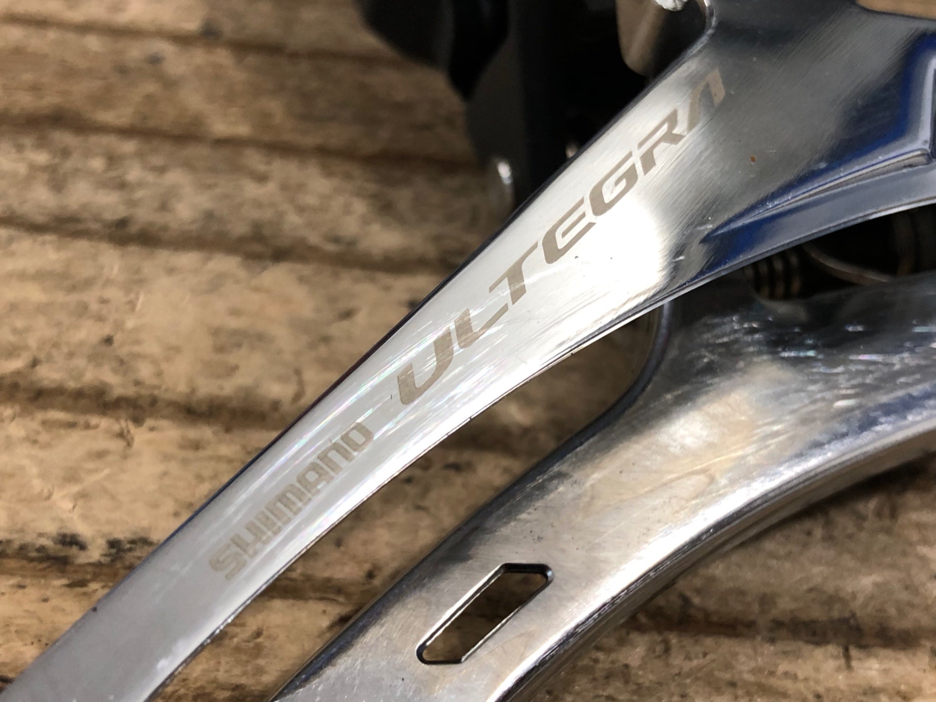 JT293 シマノ SHIMANO アルテグラ ULTEGRA FD-R8050 フロント