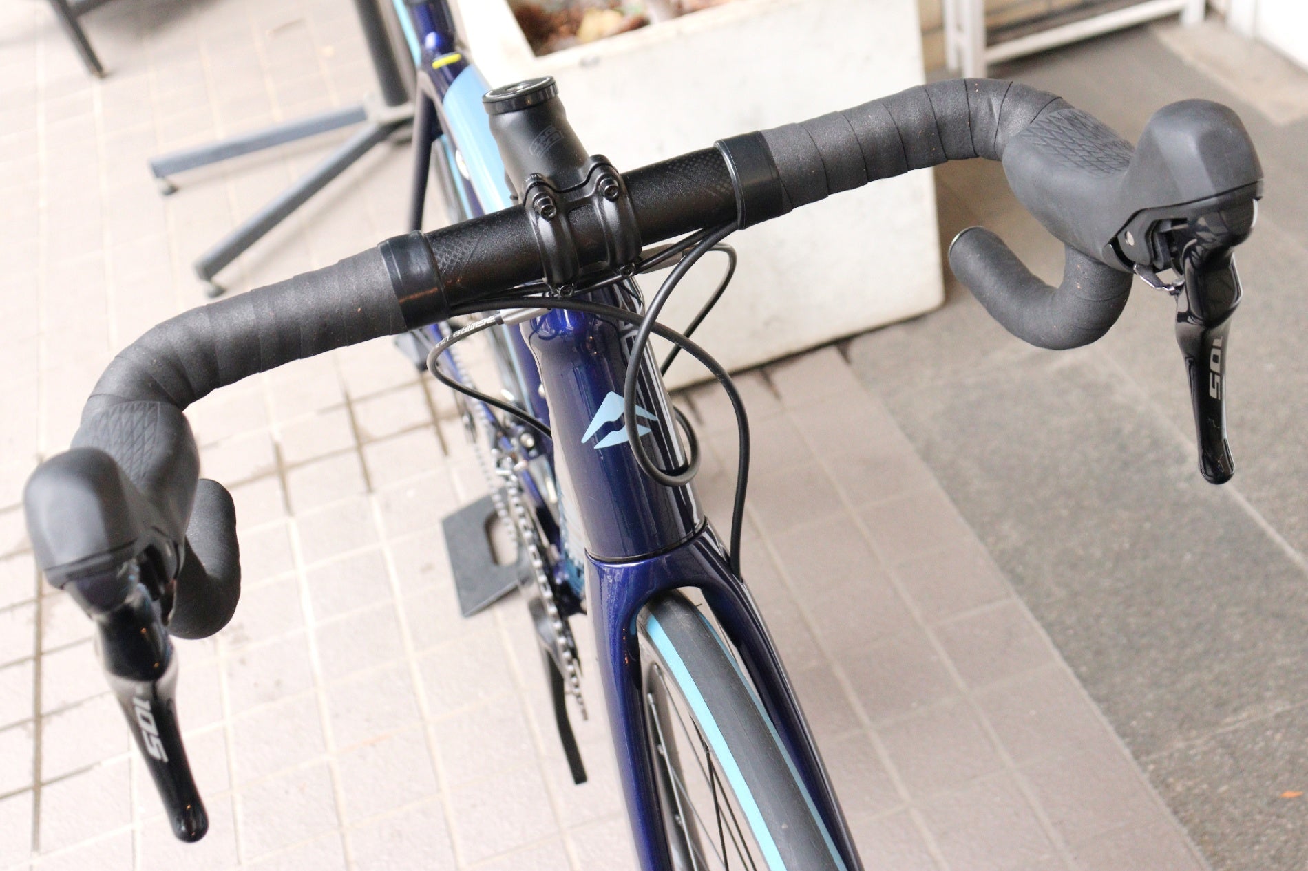 メリダ MERIDA スクルトゥーラ SCULTURA 700 2024モデル 50サイズ