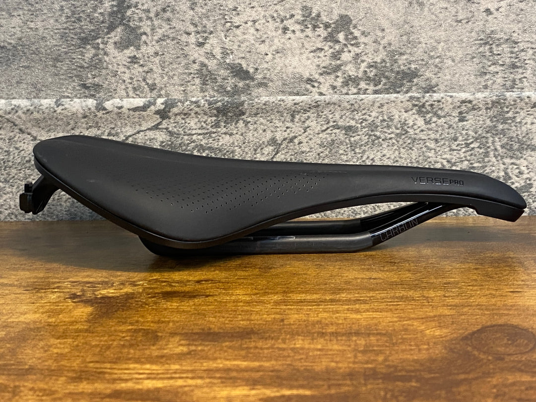 KO941 ボントレガー BONTRAGER ヴァース VERSE PRO サドル カーボンレール 145mm