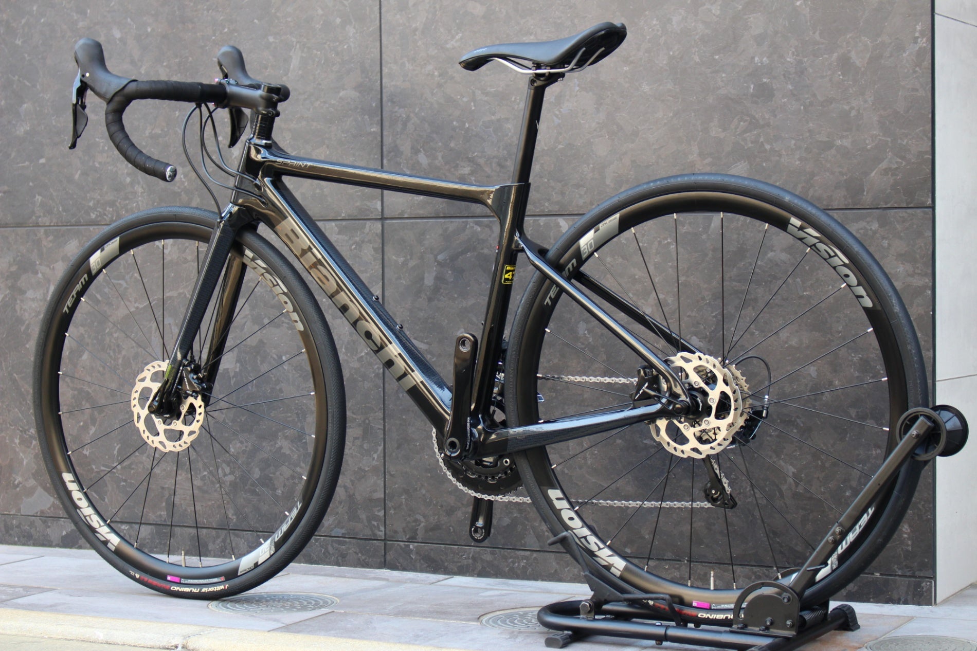 ビアンキ BIANCHI スプリント SPRINT DISC 2021モデル 47サイズ シマノ