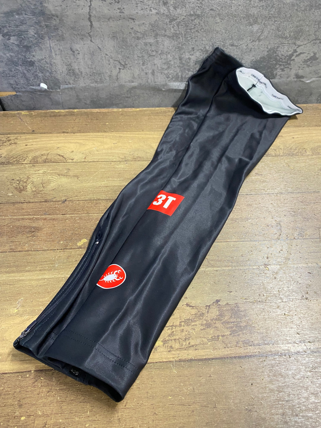 KF235 カステリ CASTELLI 3T レッグウォーマー 黒 S 裏起毛