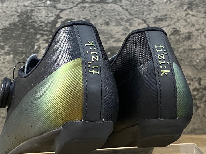 KK390 フィジーク fizik TEMPO OVERCURVE R4 SHOES IRIDESCENT ビンディングシューズ 3穴 EU42