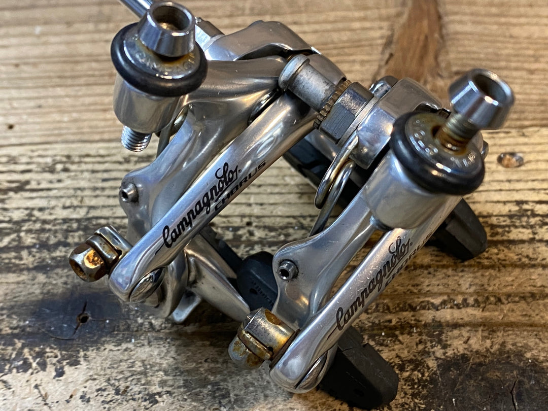 IQ796 カンパニョーロ CAMPAGNOLO コーラス CHORUS キャリパーブレーキ 前後セット シルバー ※ブレーキシュー社外品
