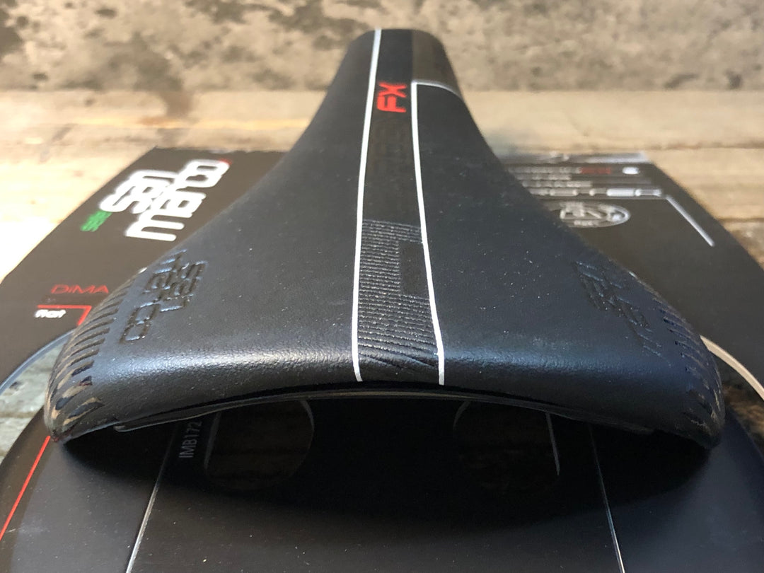 JR317 サンマルコ san marco Regale CARBON FX PROTEK サドル 黒 NARROW CARBON レール