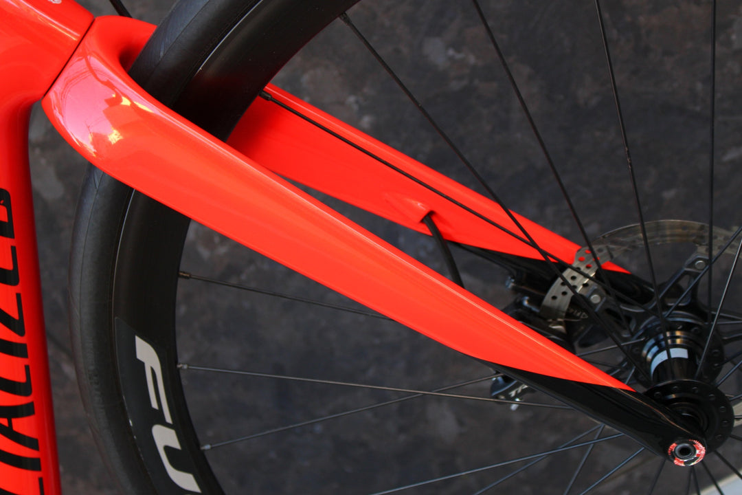 スペシャライズド SPECIALIZED ルーベ エリート ROUBAIX ELITE 2017年モデル 54サイズ シマノ105 5800 MIX 11S 機械式DISC カーボン ロードバイク 【福岡店】