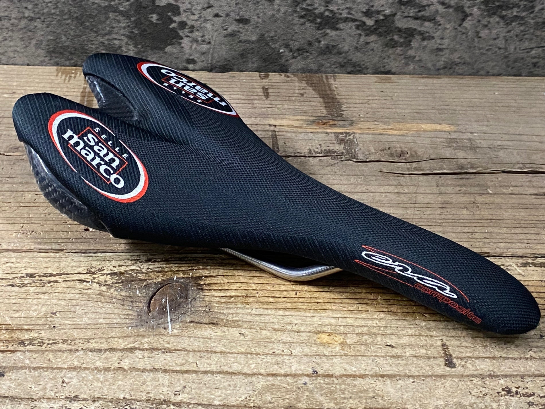 JW116 サンマルコ san marco era composite サドル 黒 カーボン チタン