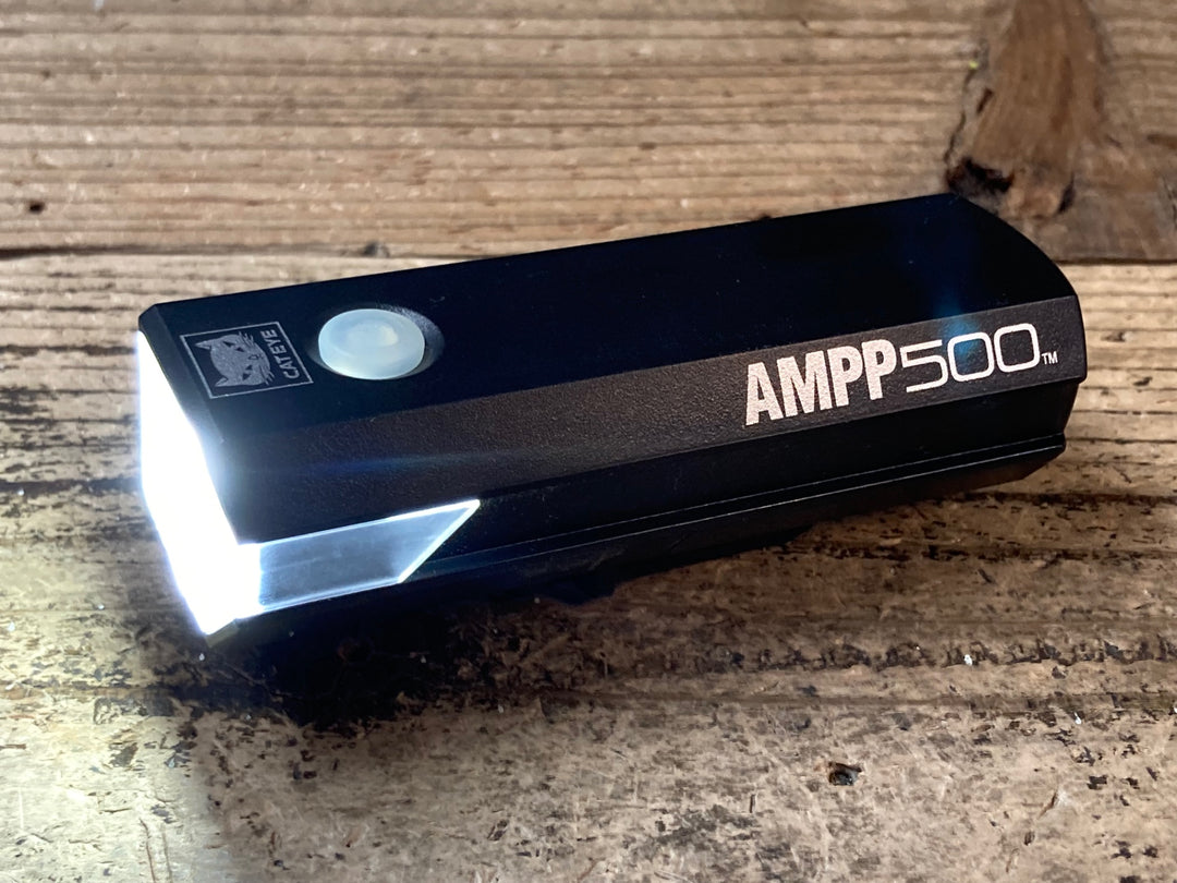 JV876 キャットアイ CATEYE AMPP500 フロントライト 点灯確認済み