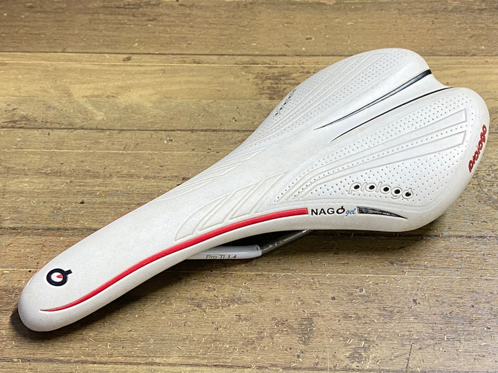 KJ921 プロロゴ prologo nago gel サドル pro ti1.4