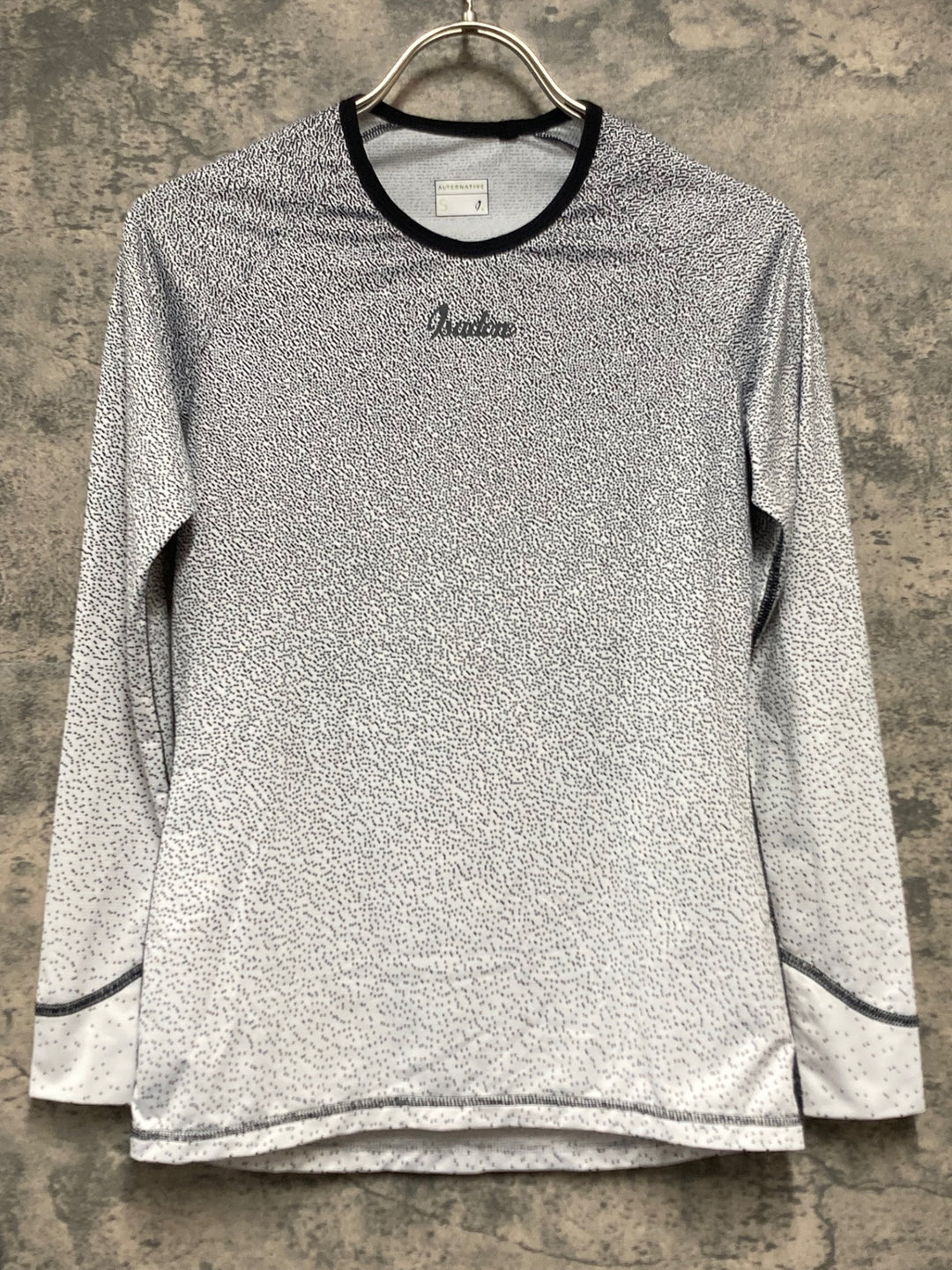 JY377 イザドア Isadore ALTERNATIVE 長袖 ベースレイヤー S レディース