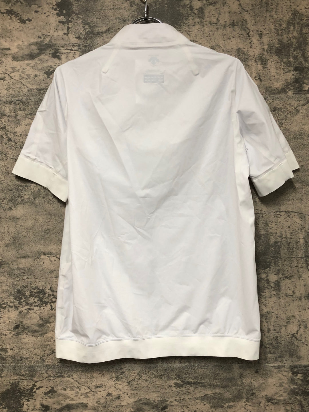JV851 デサント DESCENTE DIA2600U 半袖 ジャケット 白 M