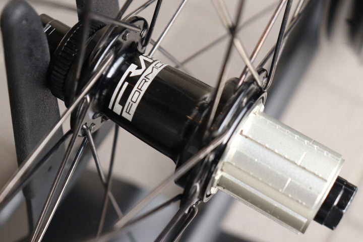 【Cannondaleバイクのカスタムにおススメ！】 スタンス フォルモサ STANS CREST / FORMOSA 手組 シマノ 11S/12S アルミ チューブレスレディ aiオフセット 【横浜店】