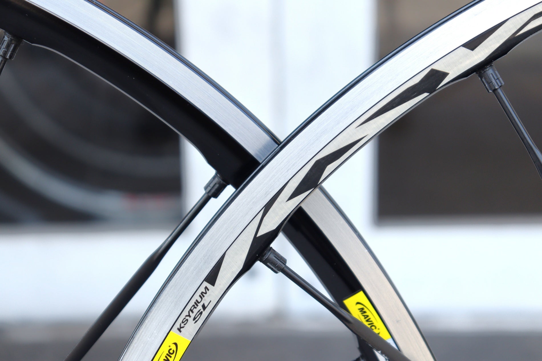 マヴィック MAVIC キシリウム KSYRIUM SL アルミ クリンチャー