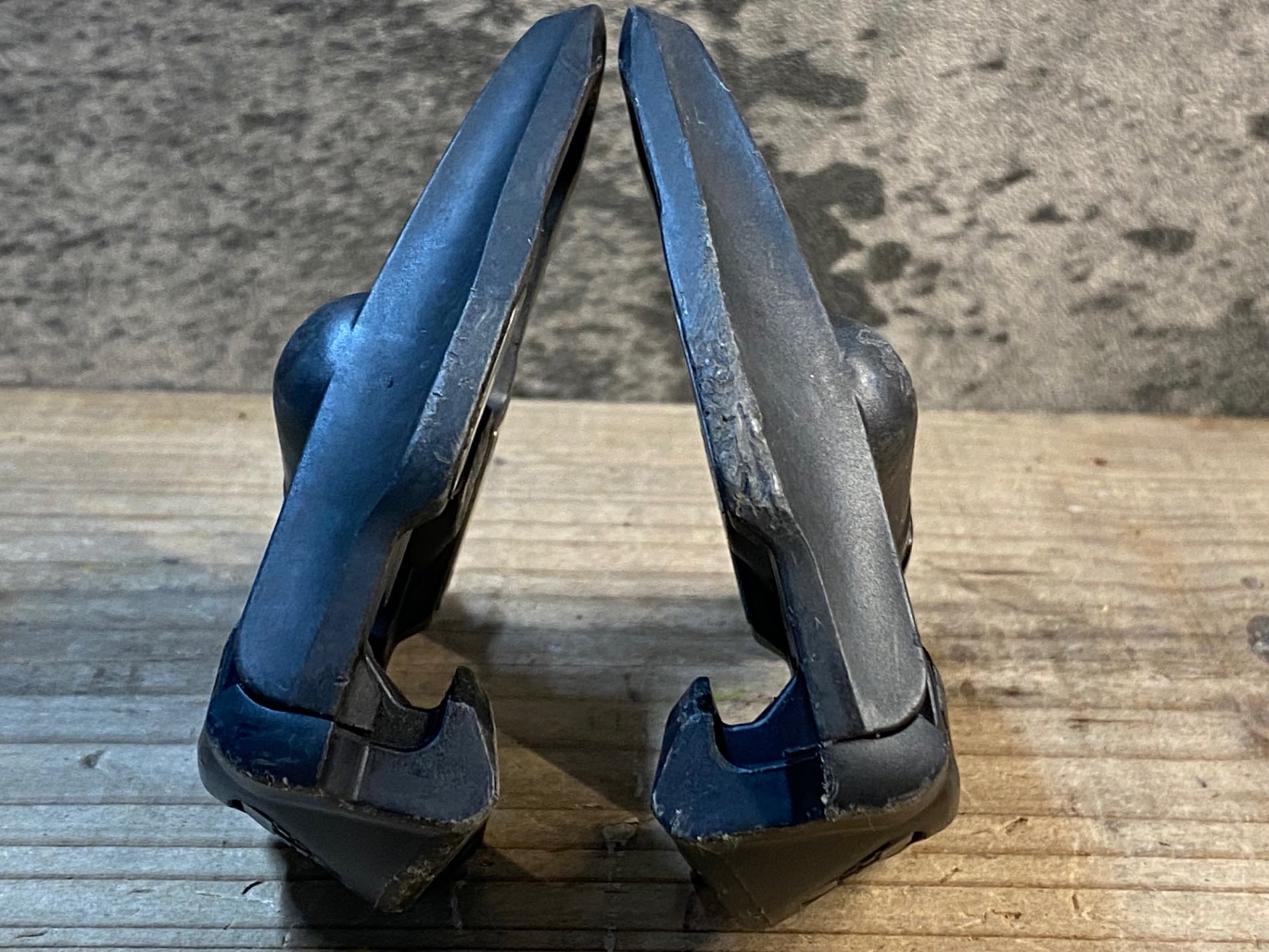 IX630 シマノ SHIMANO 105 PD-R7000 ビンディングペダル SPD-SL