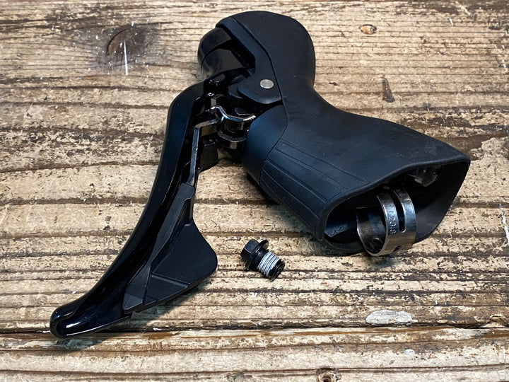 IU349 シマノ SHIMANO 105 ST-R7025 STIレバー 右のみ 11S ※油圧部,クランプ部の割れの為ジャンク
