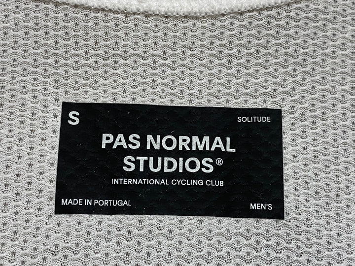 KE882 パスノーマルスタジオ PAS NORMAL STUDIOS Solitude 半袖 サイクルジャージ 白 S