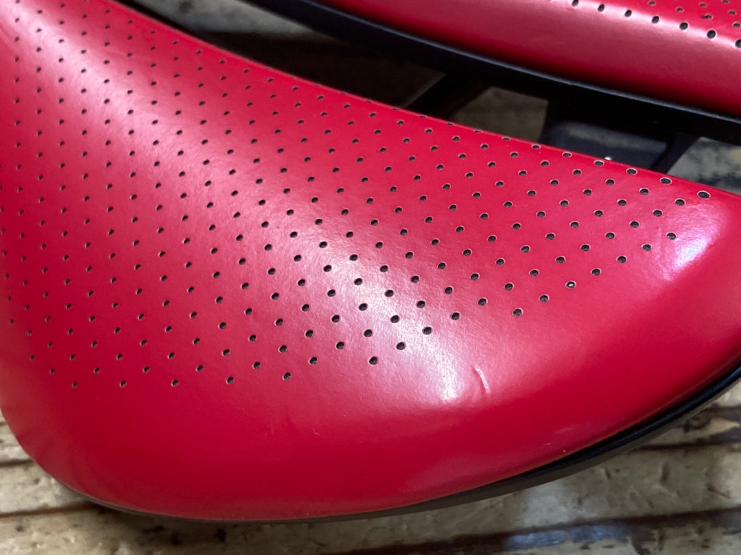 KF980 ボントレガー BONTRAGER AEOLUS ELITE サドル 赤 145mm