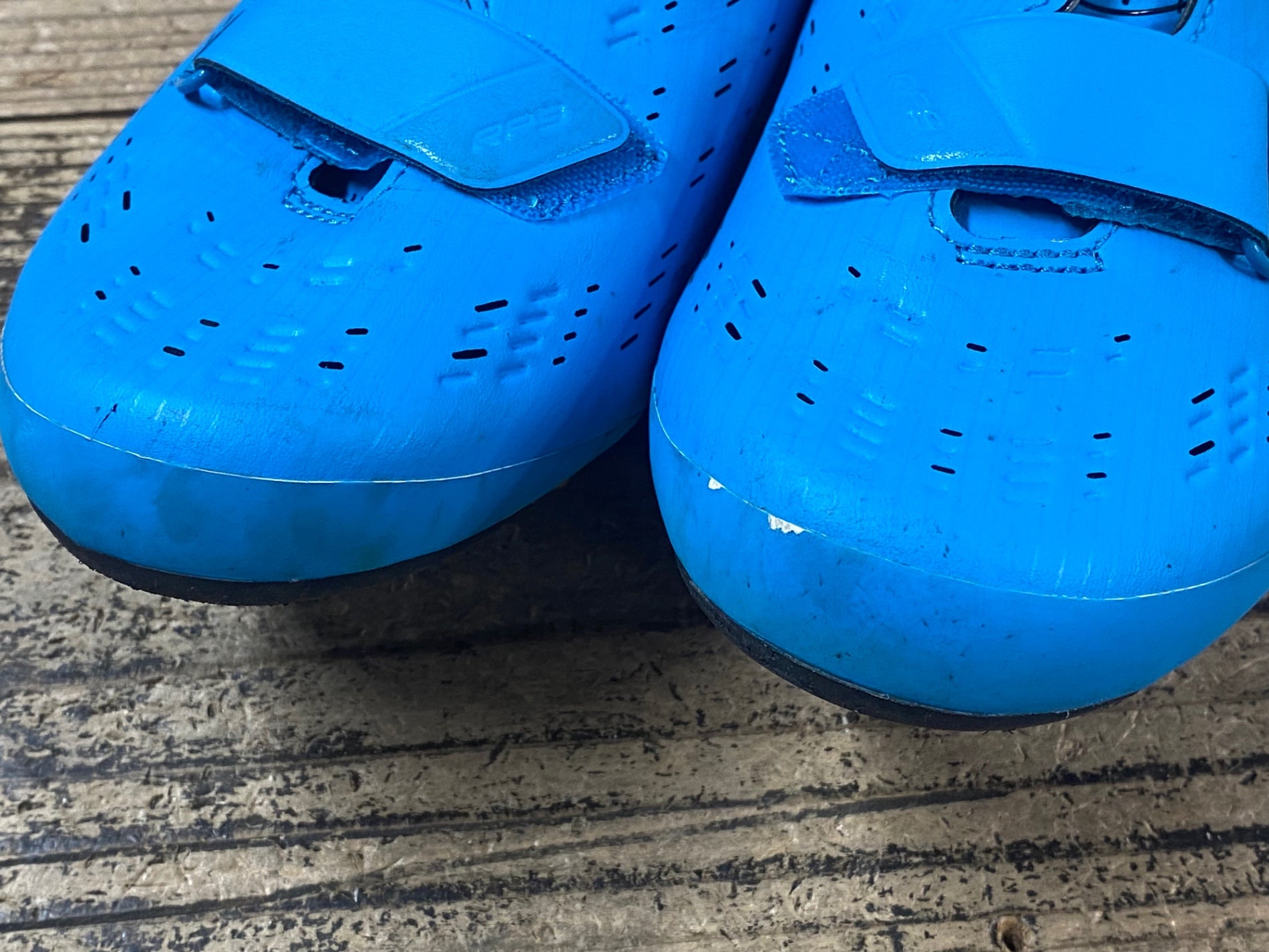 JV408 シマノ SHIMANO SH-RP901-S ビンディングシューズ 3穴 BOA 水色